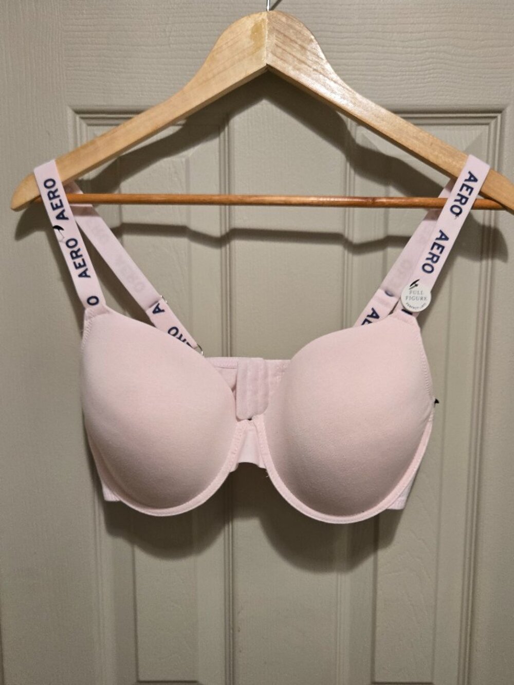 Aeropostale Bra for Full Figure Light Pink sz 36D **Runs Large